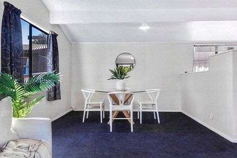 Photo of property in 2 Baycroft Avenue, Parkvale, Tauranga, 3112