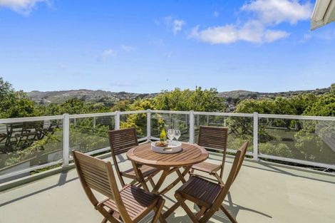Photo of property in 32 Cranwell Street, Churton Park, Wellington, 6037