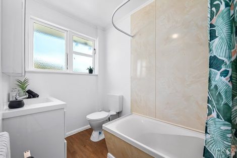 Photo of property in 39 Prouse Crescent, Naenae, Lower Hutt, 5011
