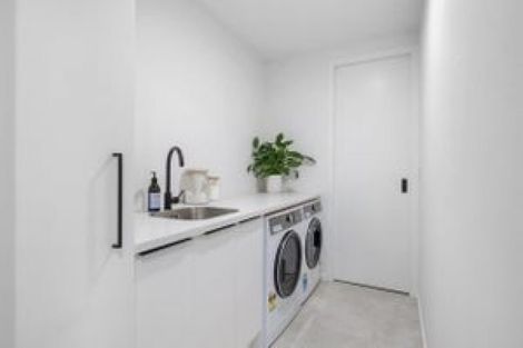 Photo of property in 52 Spur Ridge Rise, Jacks Point, 9371