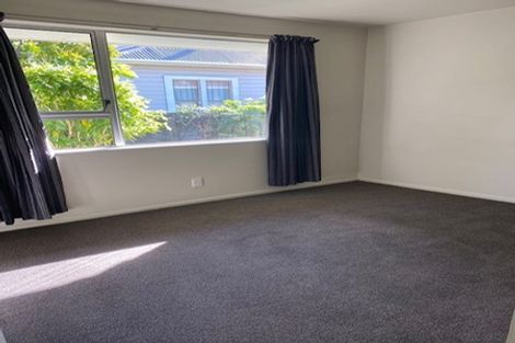 Photo of property in 64 Crofton Road, Harewood, Christchurch, 8051