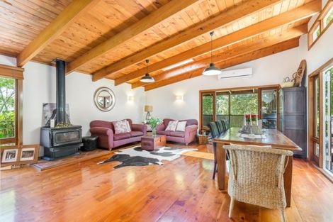 Photo of property in 14c Moffat Road, Red Beach, 0932