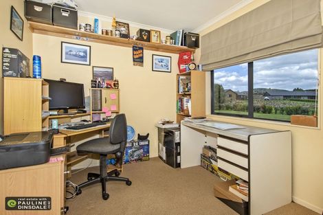 Photo of property in 7 Keystone Place, Te Kamo, Kamo, 0185