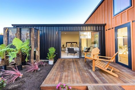 Photo of property in 145b Cook Street, West End, Palmerston North, 4410