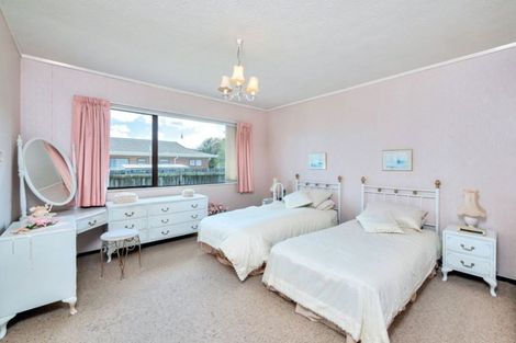 Photo of property in 13 Septimus Place, Henderson, Auckland, 0612