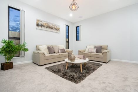 Photo of property in 32 Nola Dawn Avenue, Papakura, 2110