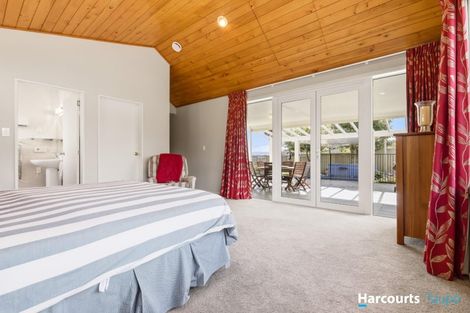 Photo of property in 49 Shepherd Road, Waipahihi, Taupo, 3330