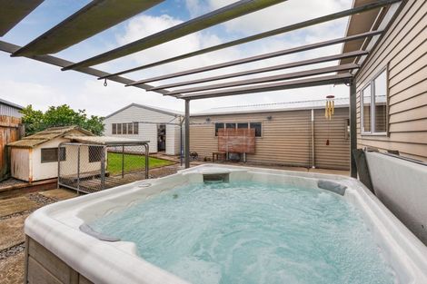 Photo of property in 10 Ouse Street, Rongotea, 4476