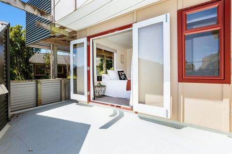 Photo of property in 11 Puketai Place, Pukerua Bay, 5026
