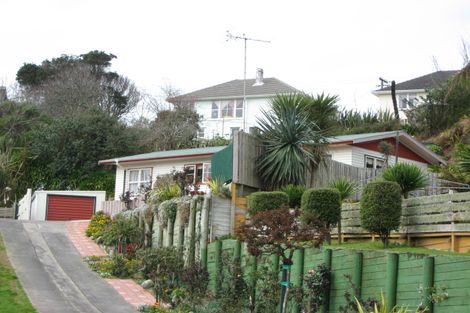 Photo of property in 124a Cook Street, Marfell, New Plymouth, 4310