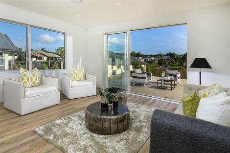 Photo of property in 17 Princes Street, Riverhead, 0820