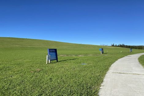 Photo of property in 27 Sycamore Drive, Sunnynook, Auckland, 0620