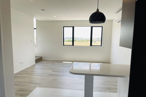 Photo of property in 15 Auranga Drive, Karaka, Papakura, 2113