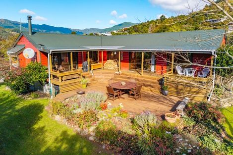 Photo of property in 12 Tirimoana Terrace, Anakiwa, Picton, 7281