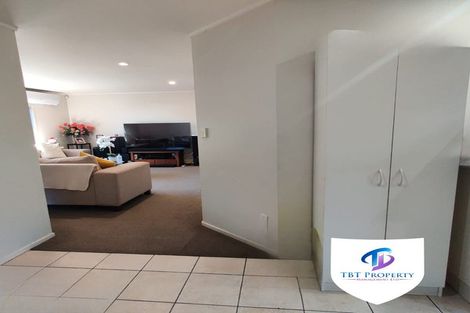 Photo of property in 20 Ksenia Drive, Flat Bush, Auckland, 2019