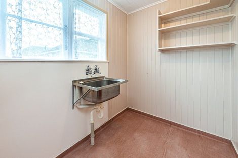 Photo of property in 60 Harper Street, Gonville, Whanganui, 4501