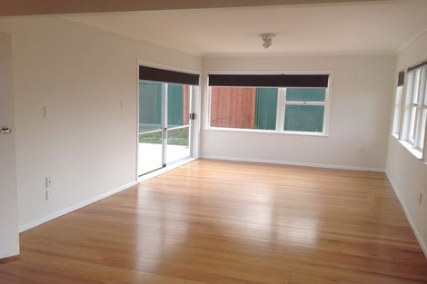 Photo of property in 26 Eskdale Road, Birkdale, Auckland, 0626