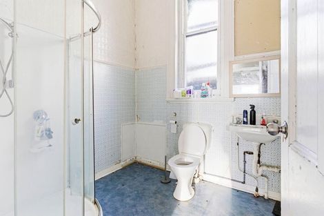 Photo of property in 76 London Street, Dunedin Central, Dunedin, 9016