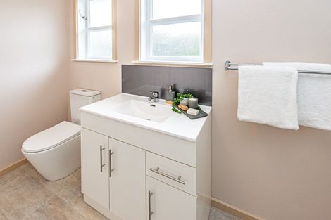 Photo of property in 60 Harper Street, Gonville, Whanganui, 4501