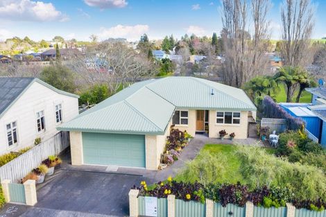 Photo of property in 7 Ngakoti Street, Urenui, 4375