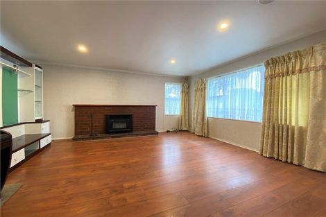 Photo of property in 41 Priestley Drive, Bucklands Beach, Auckland, 2014