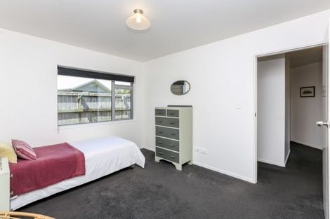 Photo of property in 9 Settlers Close, Whalers Gate, New Plymouth, 4310