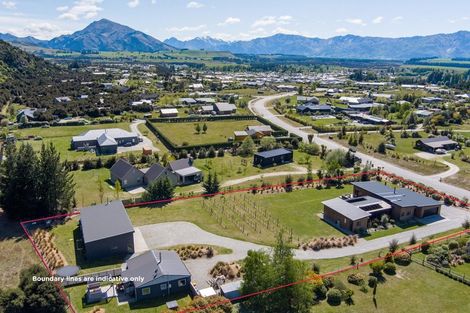 Photo of property in 22 Old Racecourse Road, Albert Town, Wanaka, 9305
