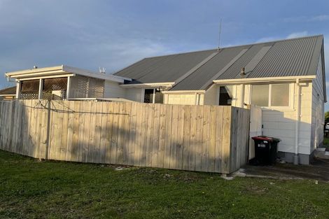 Photo of property in 5 Ward Crescent, Marewa, Napier, 4110