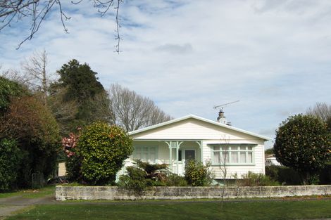 Photo of property in 8 Percy Avenue, Stratford, 4332