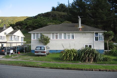 Photo of property in 73 Judd Crescent, Naenae, Lower Hutt, 5011