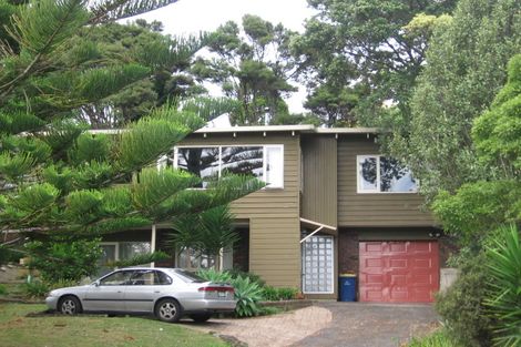 Photo of property in 80 Daffodil Street, Titirangi, Auckland, 0604