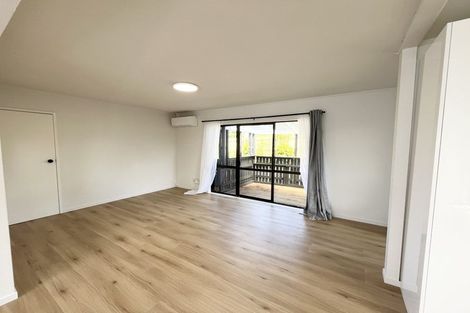 Photo of property in 87 Keegan Drive, Massey, Auckland, 0614