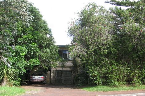 Photo of property in 79 Pleasant Road, Glen Eden, Auckland, 0602