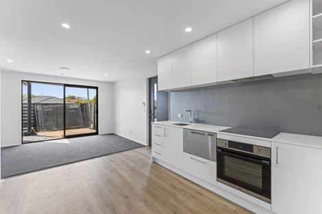 Photo of property in 10/55 Marshland Road, Shirley, Christchurch, 8061