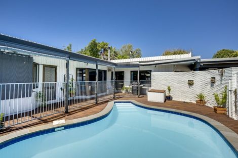 Photo of property in 1/117 Guppy Road, Taradale, Napier, 4112