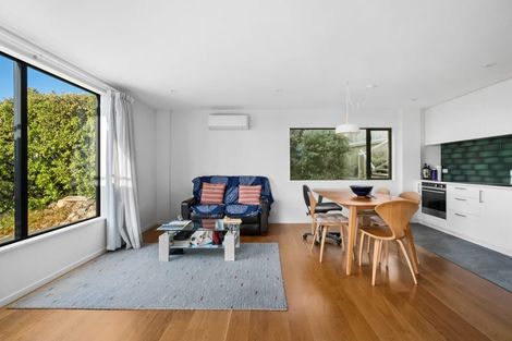 Photo of property in 33 Marama Crescent, Mount Pleasant, Christchurch, 8081