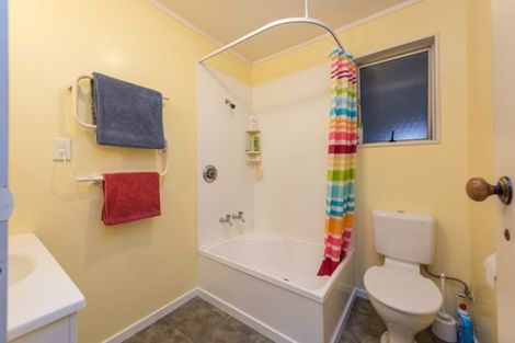 Photo of property in 28 Maple Crescent, Richmond, 7020