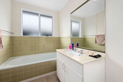 Photo of property in 6f1- Indiana Grove, Totara Park, Upper Hutt, 5018