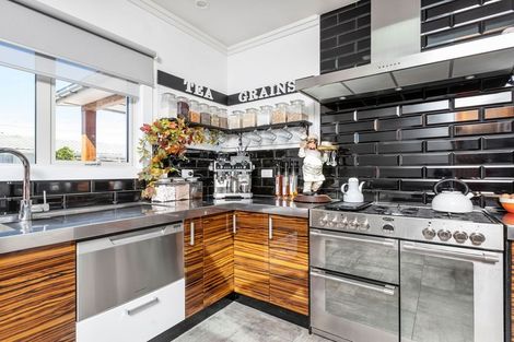 Photo of property in 24 Colville Street, Masterton, 5810