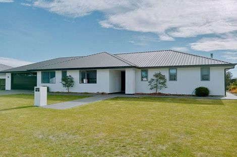 Photo of property in 3 Kelburn Place, Tinwald, Ashburton, 7700