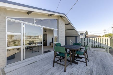 Photo of property in 4a Blake Street, Waitara, 4320