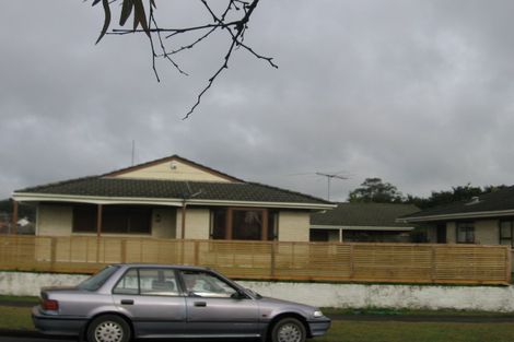 Photo of property in 4/19 Opaheke Road, Papakura, 2110