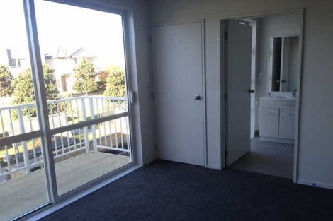 Photo of property in 57 Phar Lap Crescent, Takanini, 2112