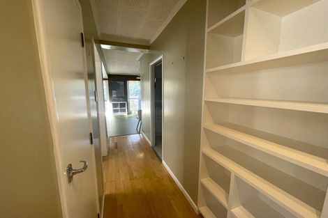 Photo of property in Victoria Court, 4u8 Queen Street, Mount Victoria, Wellington, 6011