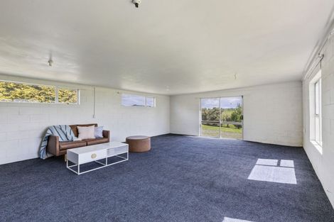 Photo of property in 260 Main North Road, Motunui, Waitara, 4383