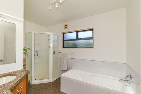 Photo of property in 523 Arapaepae Road, Ohau, Levin, 5570