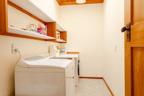Photo of property in 327 Wanganui Flat Road, Harihari, 7884