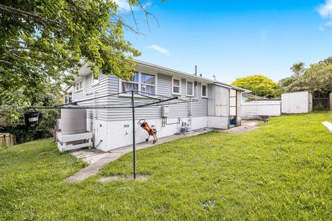 Photo of property in 27 Choice Avenue, Henderson, Auckland, 0612