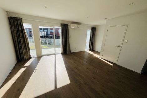 Photo of property in 9 Meritage Lane, Te Atatu South, Auckland, 0610