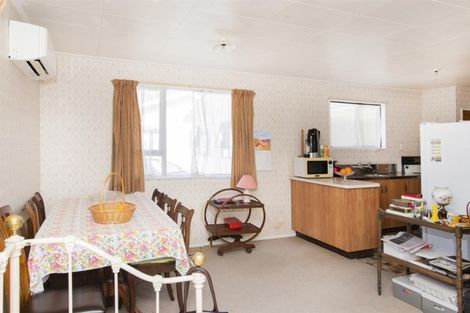 Photo of property in 14 Kingsley Street, Whataupoko, Gisborne, 4010
